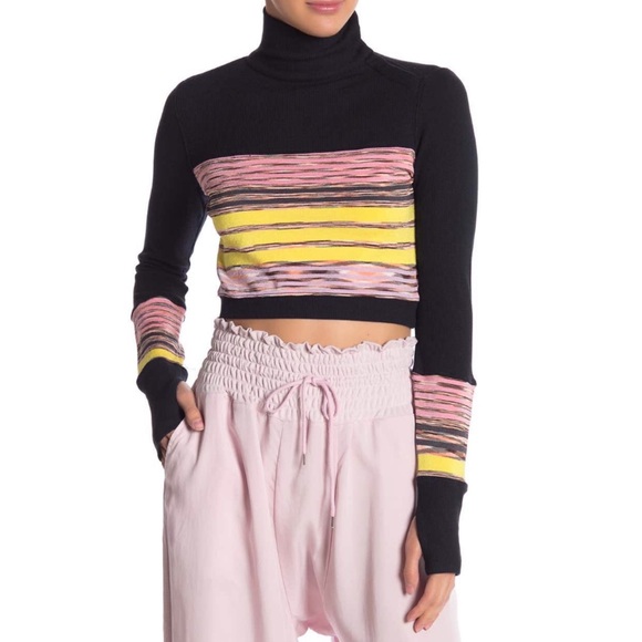 Free People Tops - NEW! FREE PEOPLE Cropped Striped Top